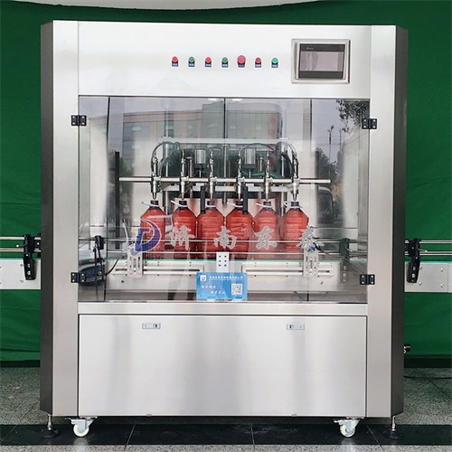 稱(chēng)重式食用油灌裝機(jī)清潔不知道怎么入手？先看看這個(gè)